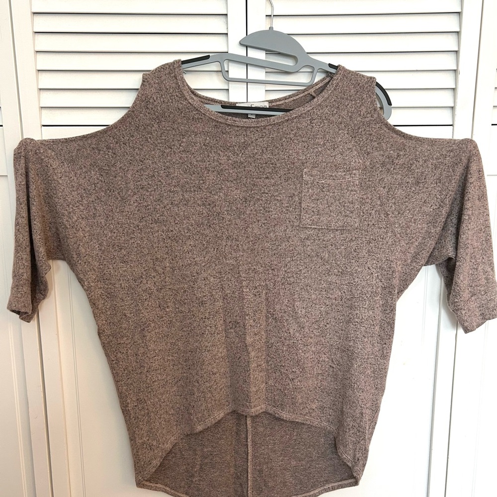 Moa Moa Dusty Mauve Cold-Shoulder Crop Top